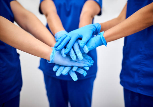The usage of nitrile gloves in the industry